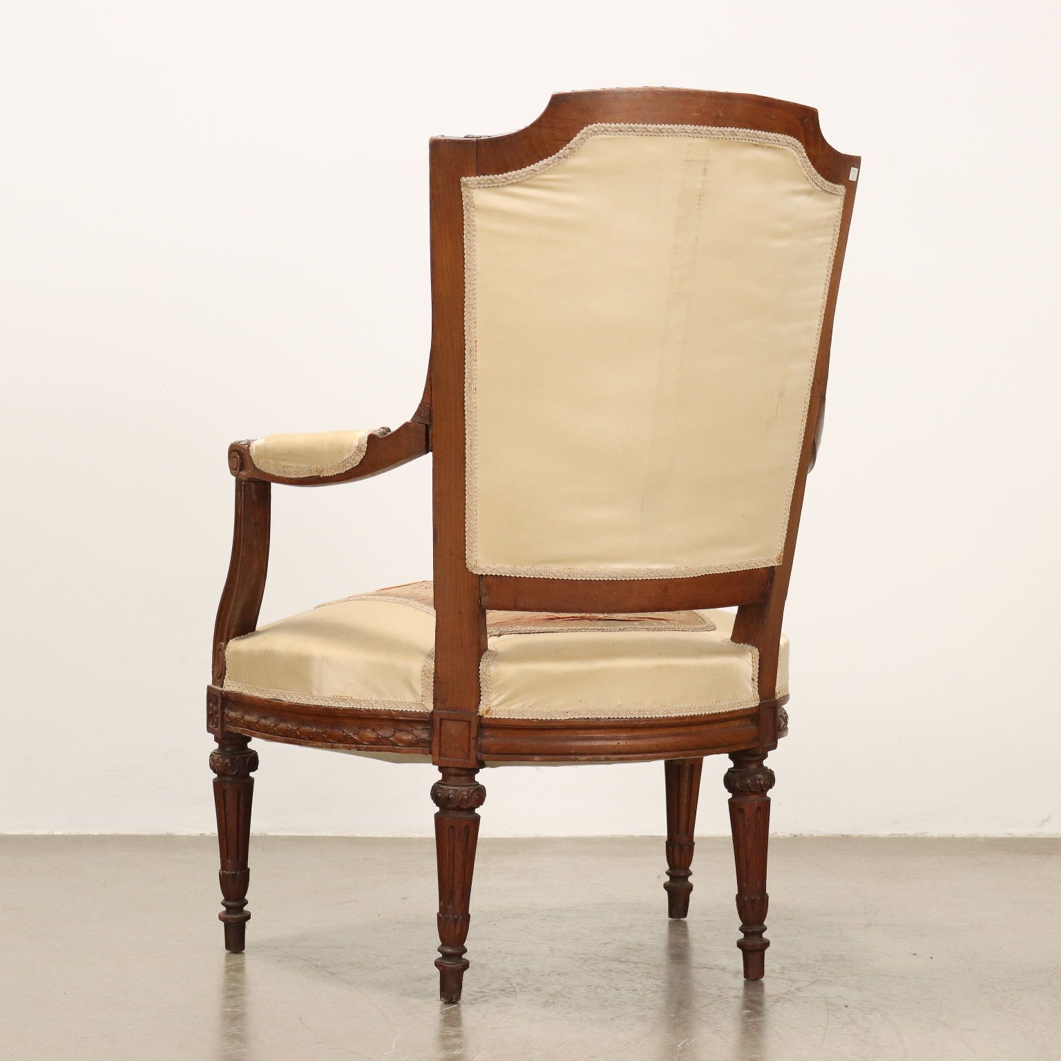 photo furniture Antique Armchair Walnut Painted Beech Cloth Italy XIX Century