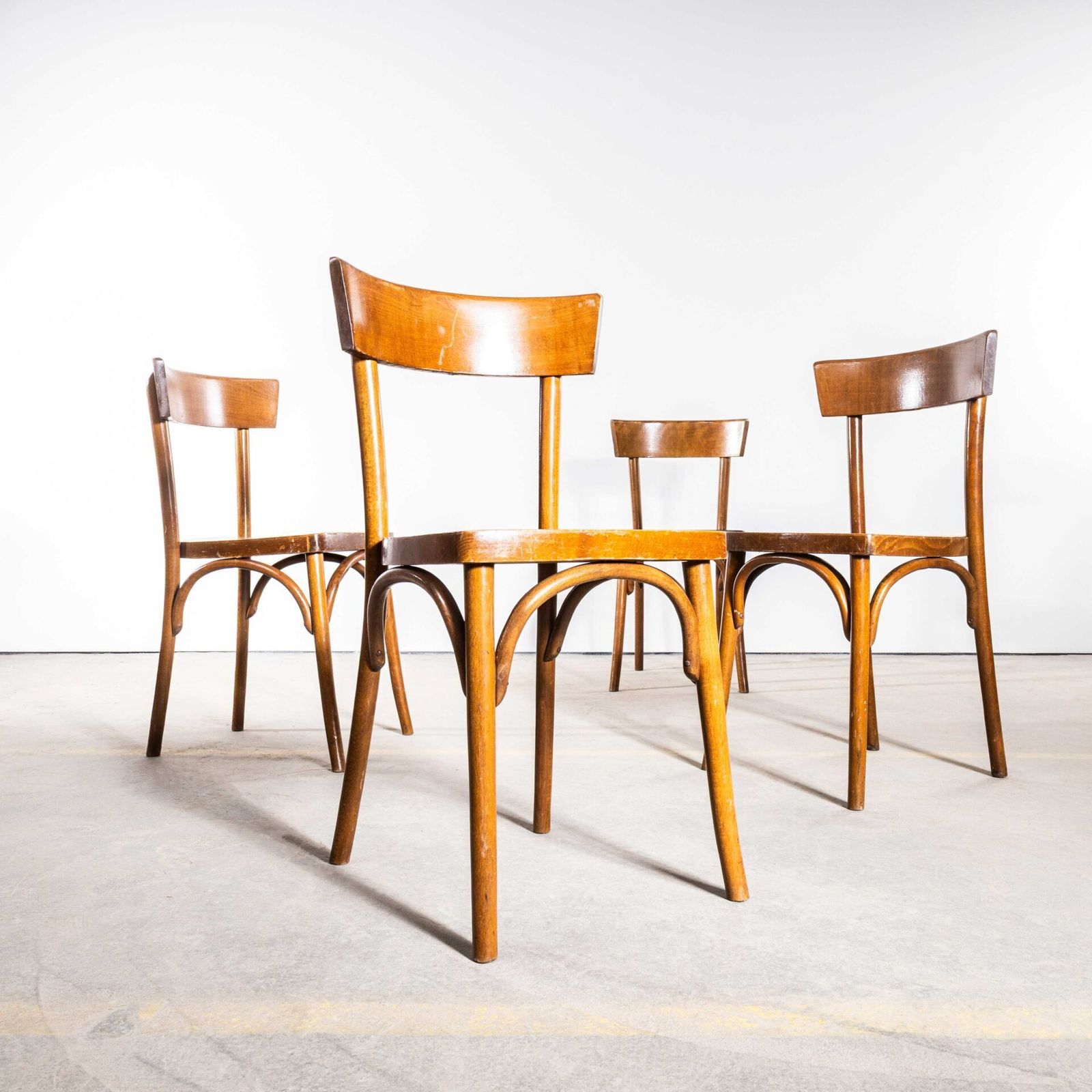 1950’s Honey Colour Baumann Single Bar Bentwood Dining Chairs photo 174.0