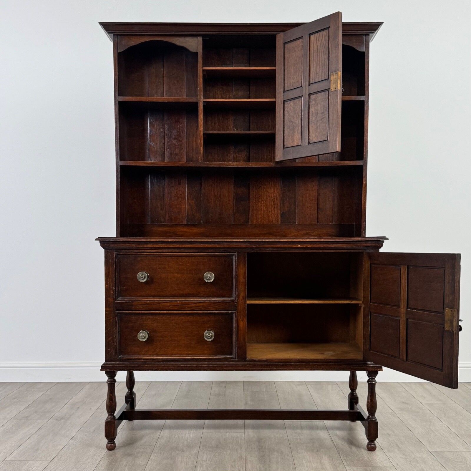 Antique 20th Century Good Quality Oak Dresser photo furniture