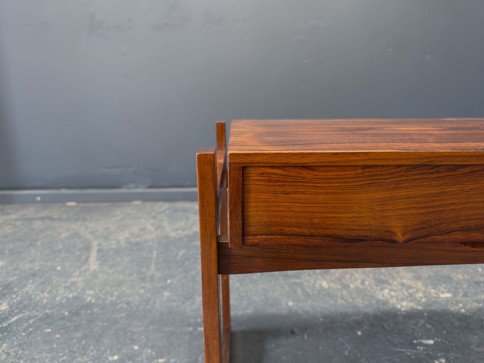 photo furniture Small Rosewood Drawer