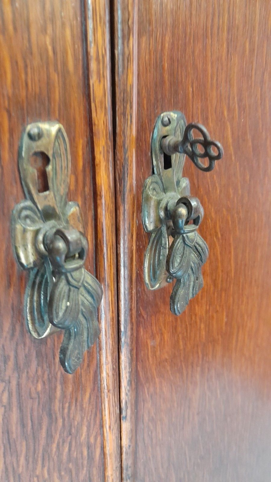 Art Deco Solid Oakb 2 Door Wardrobe With Original Handles  Lock And Key photo vintage