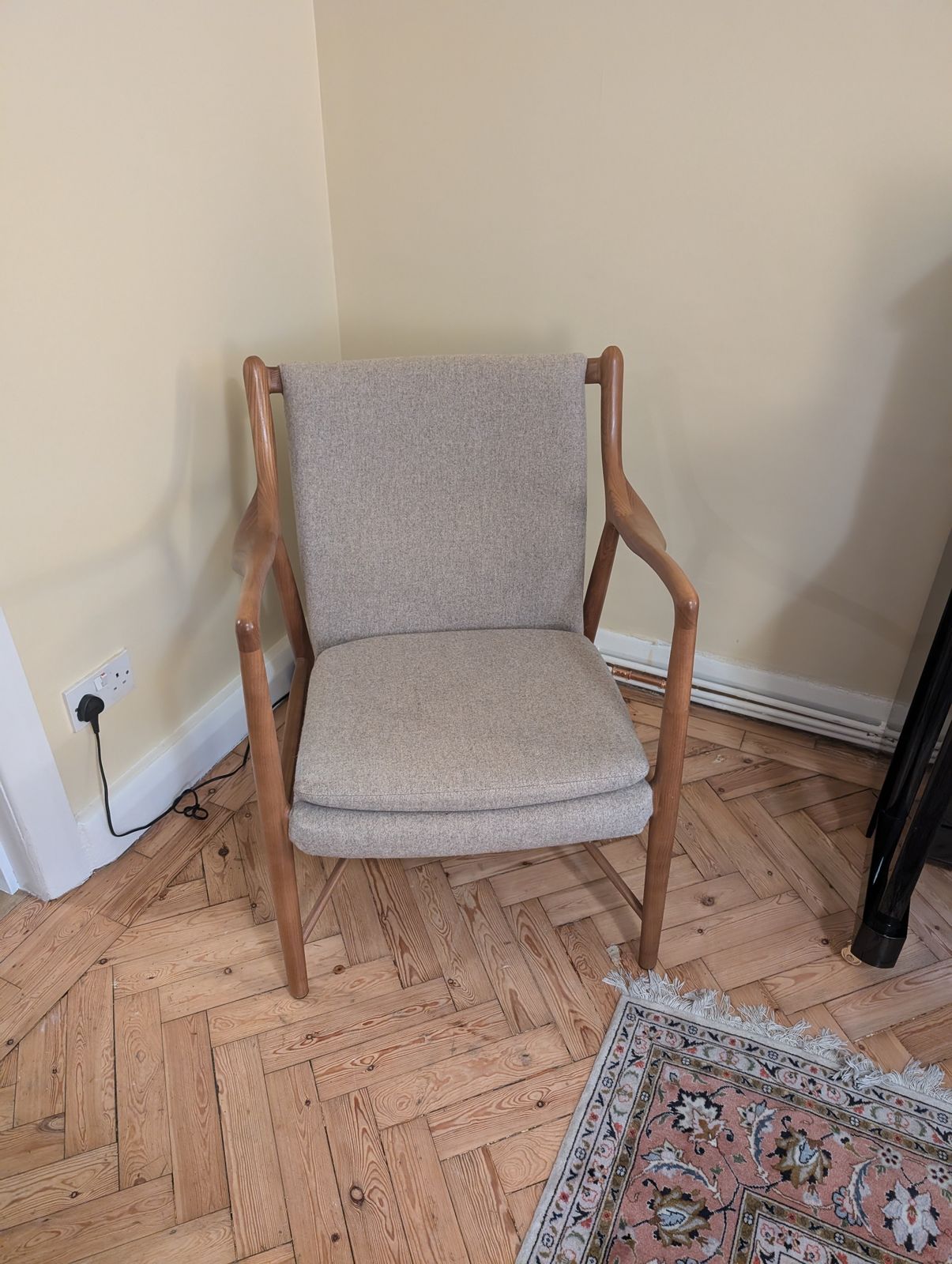 Replica Finn Juhl 45, 21st Century photo Furniture