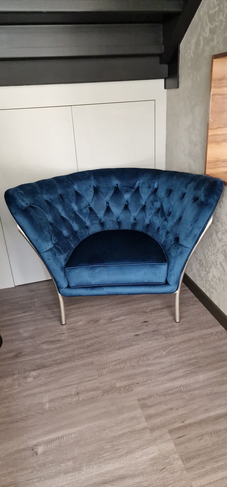 Flute Armchair / Coleccion Alexandra ( Ex Showroom Model Never Used ) photo furniture