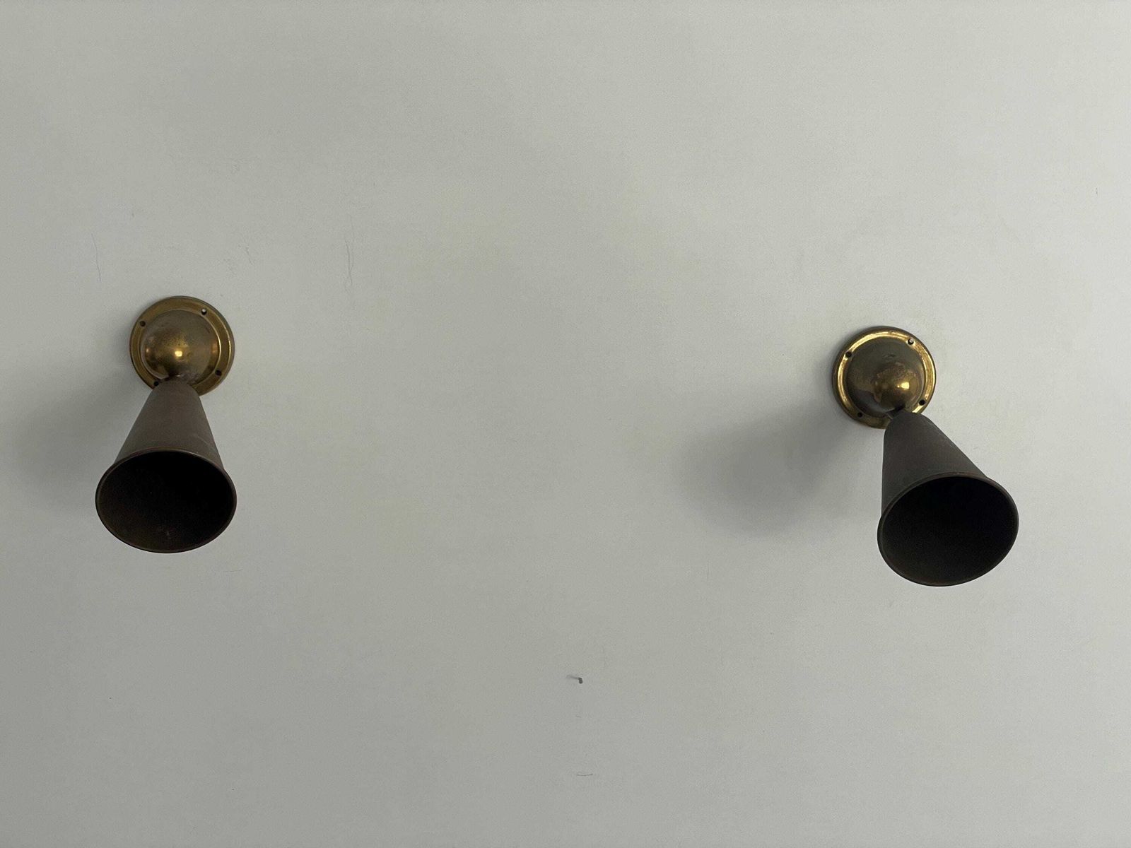 Art Deco Brass Pair Of Wall Lamps, 1940s, Italy photo Lighting