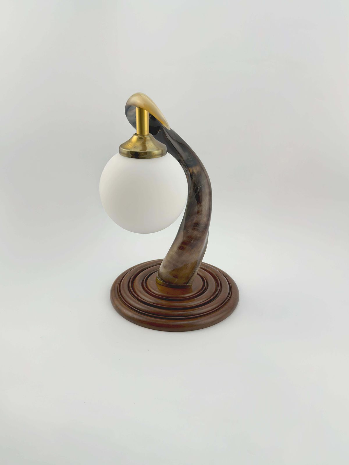 French Hunting Lodge Table Lamp In Mahogany And Polished Buffalo Horn, 1970s photo vinterior