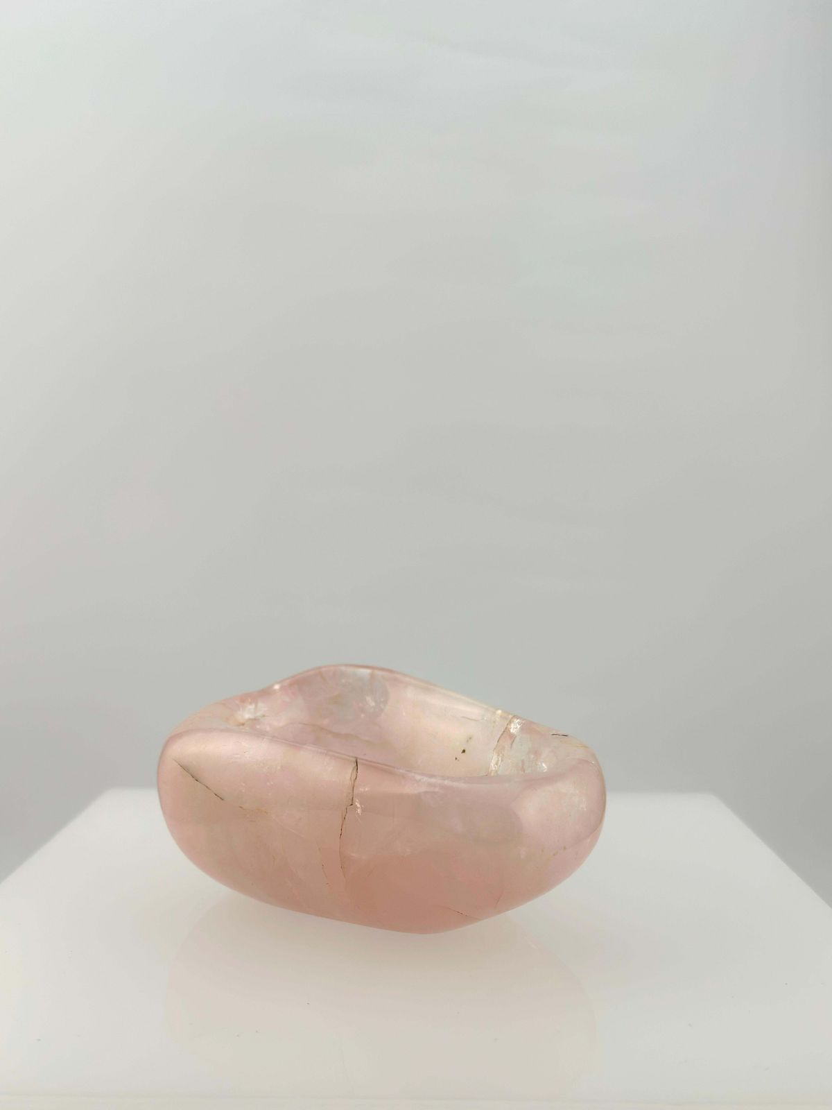 Rose Quartz, Natural Crystal, Polished Freeform Bowl, Brazil photo vinterior