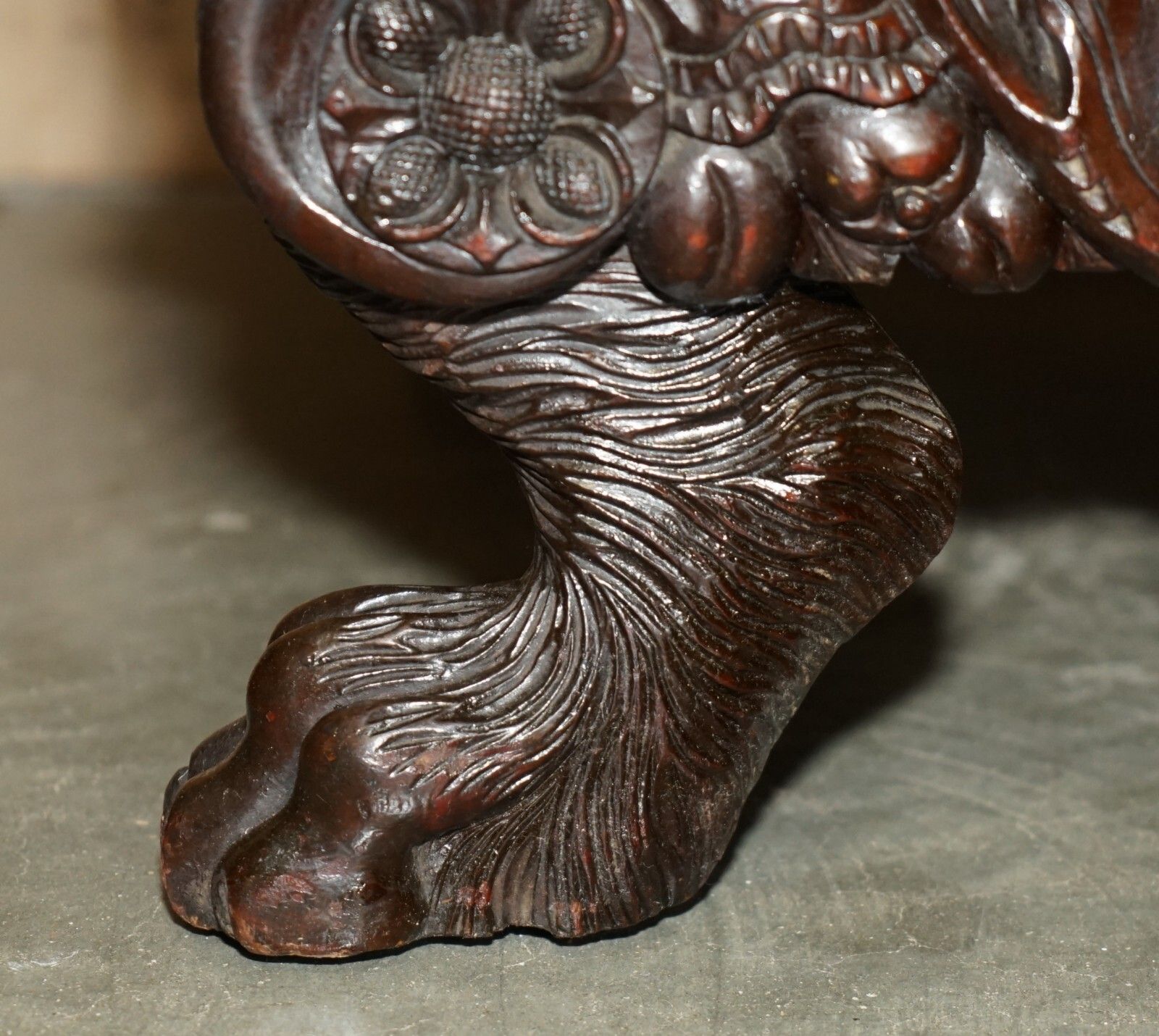 Antique Regency Embroidered Mahogany Hand Carved Lion's Hairy Paw Chaise Lounge photo vintage