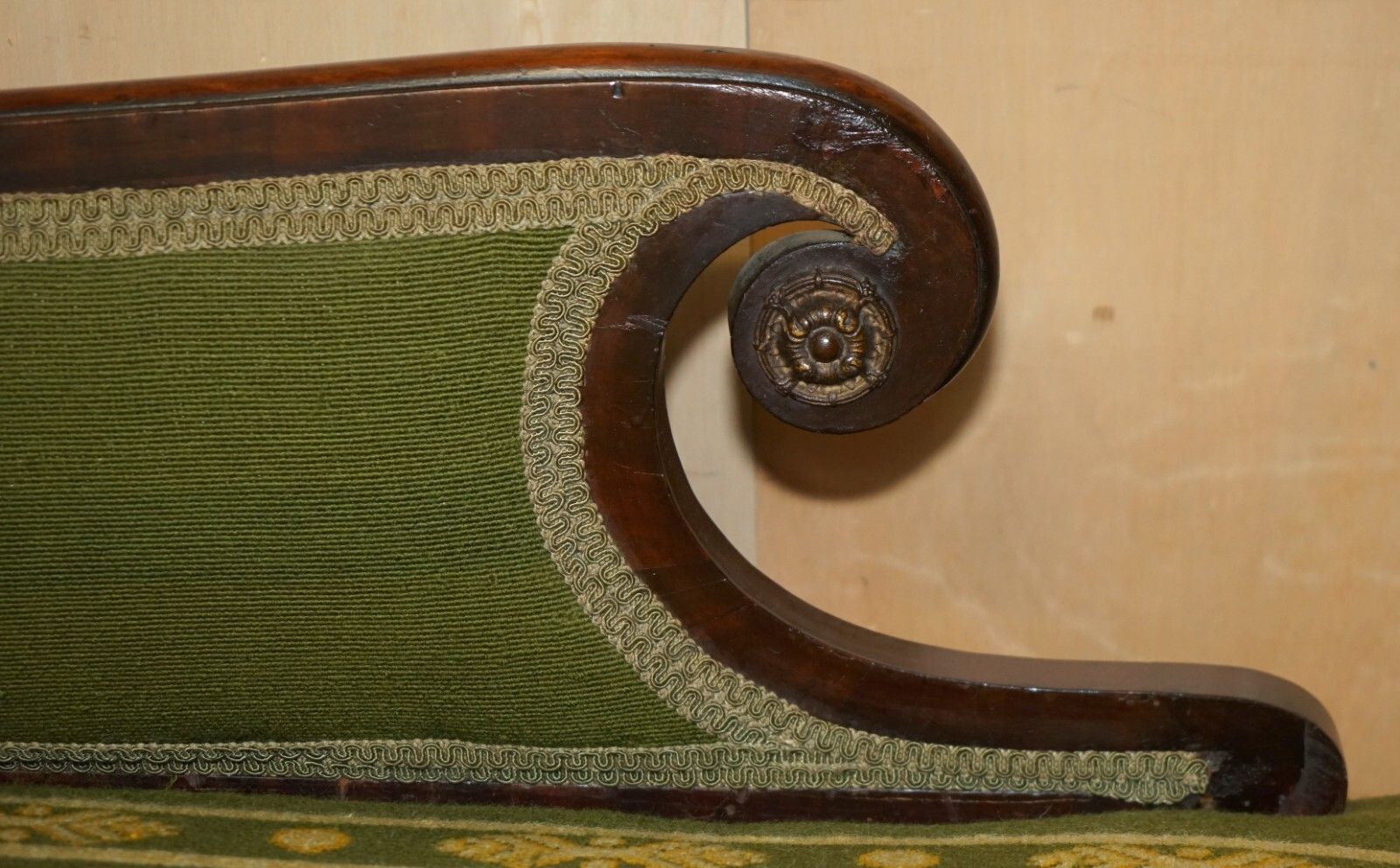 9750.0 Antique Regency Embroidered Mahogany Hand Carved Lion's Hairy Paw Chaise Lounge photo