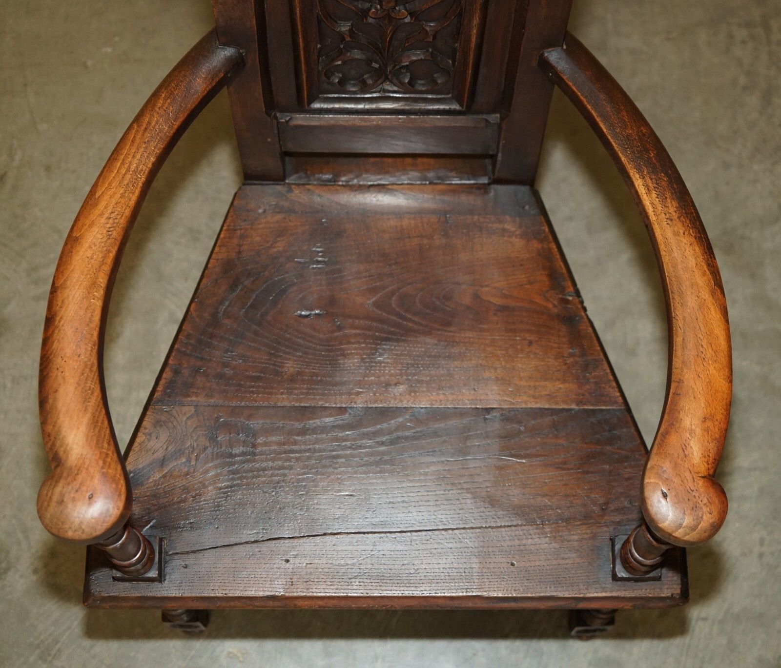 Lovely Gothic Revival Hand Made In England Oak Throne Armchair With Steeple Back photo vinterior