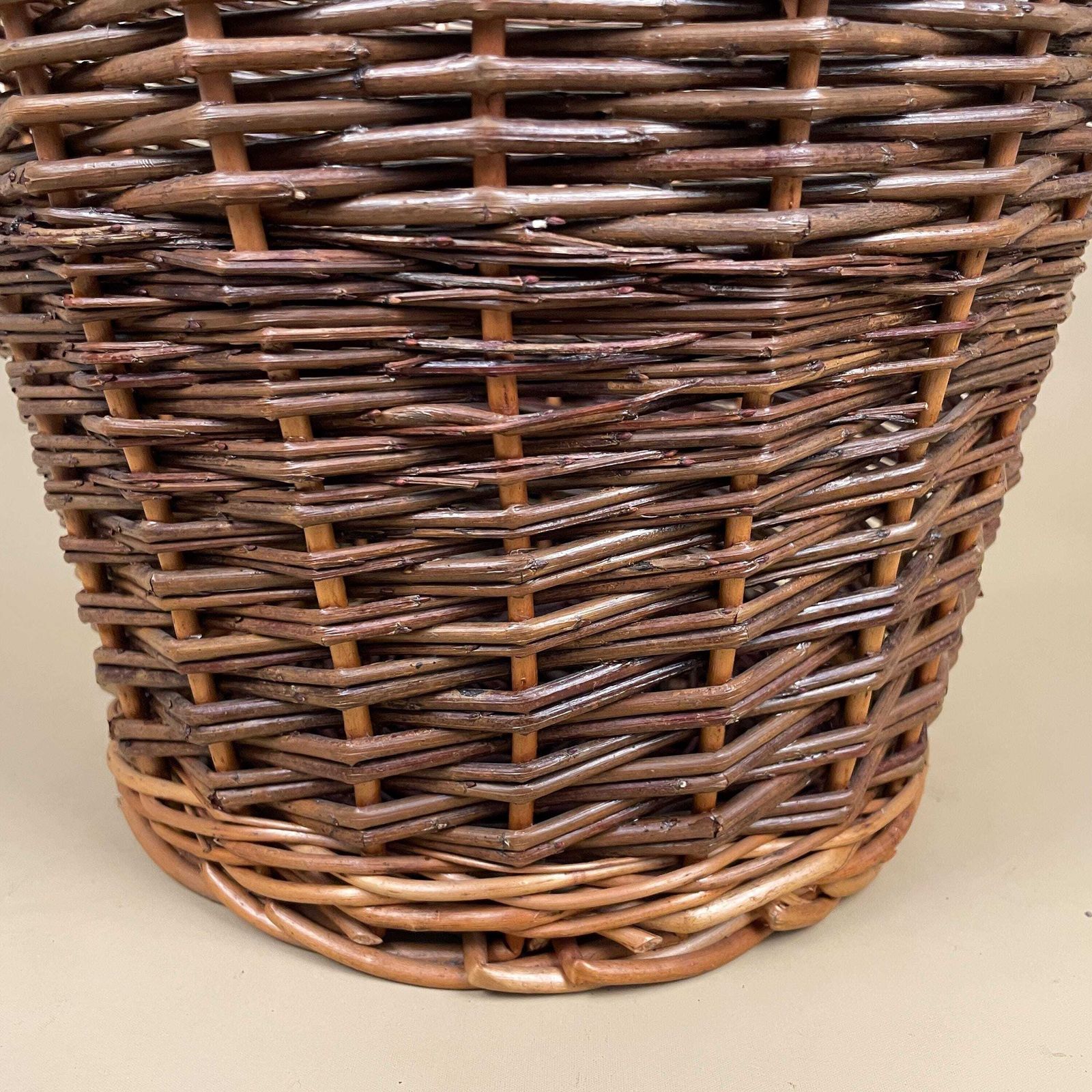 Vintage Round Basket Woven Wicker Brown Antique Storage Farmhouse Cottage Decor Cane Wood Handles Logs Fireplace Fire Side 2 Tone photo 51.0