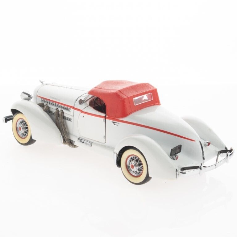 1:24 Scale 1935 White & Red Accents Auburn 851 Speedster Diecast Franklin Mint Precision Model Vehicle photo furniture