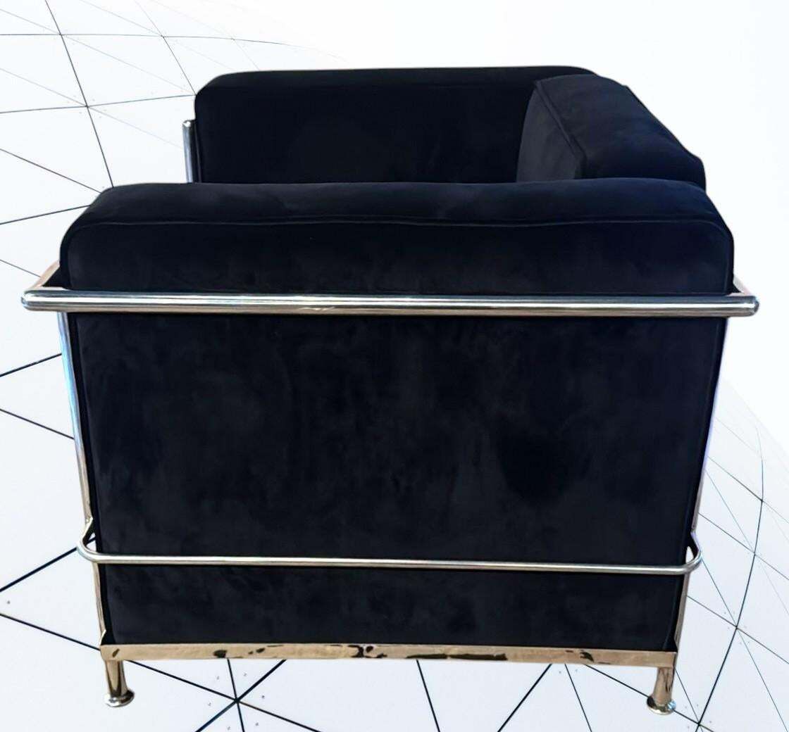 photo furniture Le Corbusier Style Italian Armchair In Black Velvet With Stainless Steel Frame
