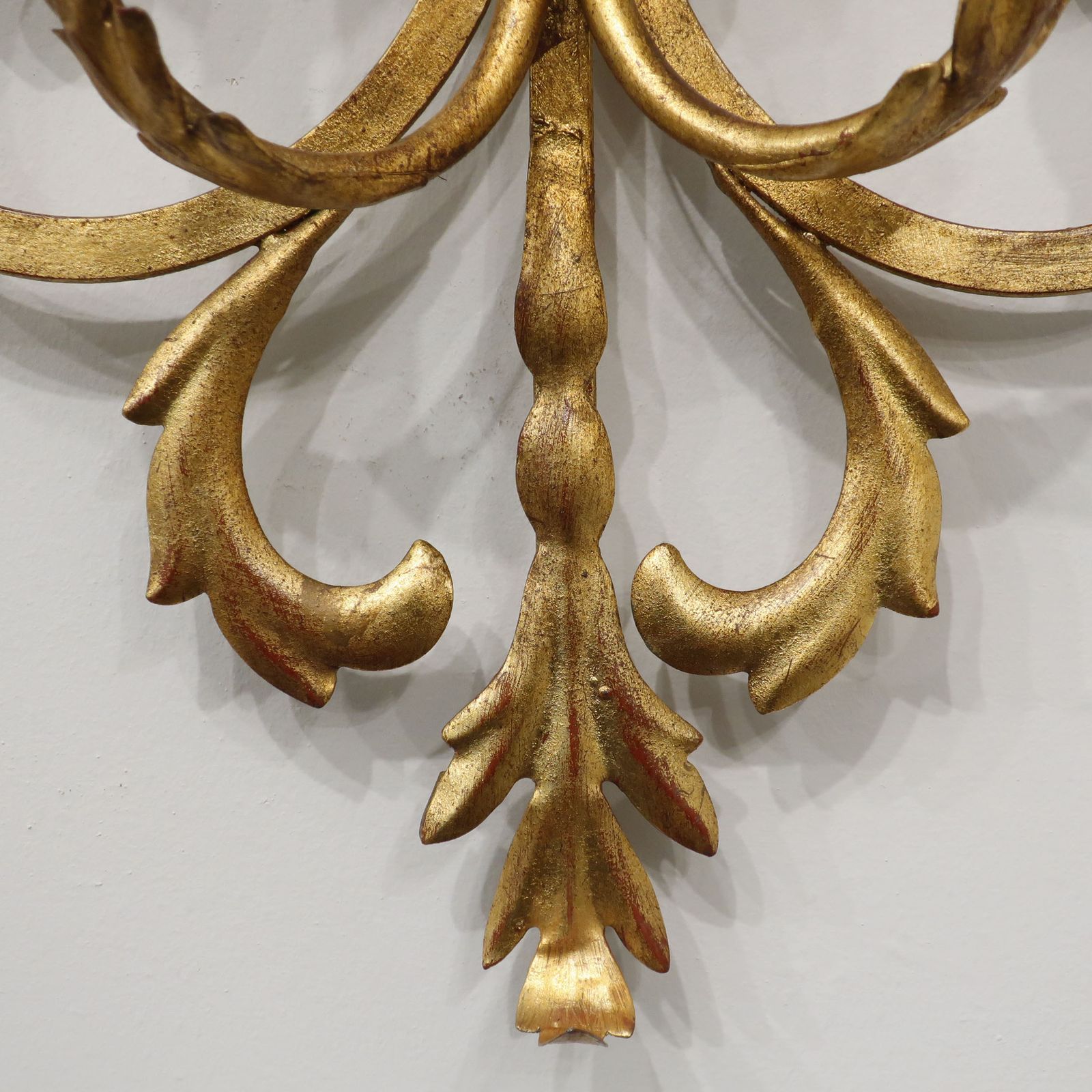 Pair Of Italian Mid Century Gilt Metal Wall Lights By Li Puma Firenze photo 725.0