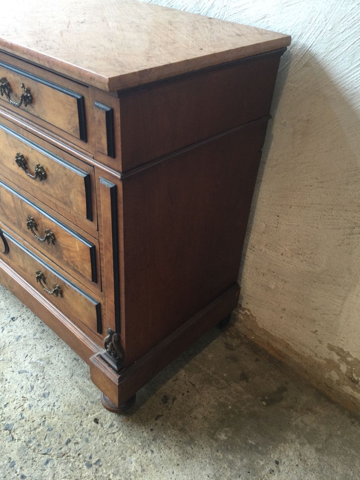 Chest Of Drawers photo Furniture