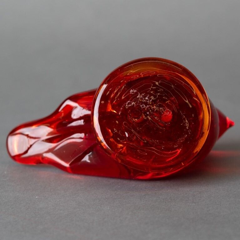 Leo Ward Red Hand Blown Glass Paperweight Bird Figure photo furniture