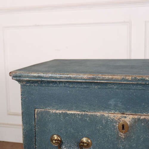 English Painted Dresser Base, 1700s photo 3840.0