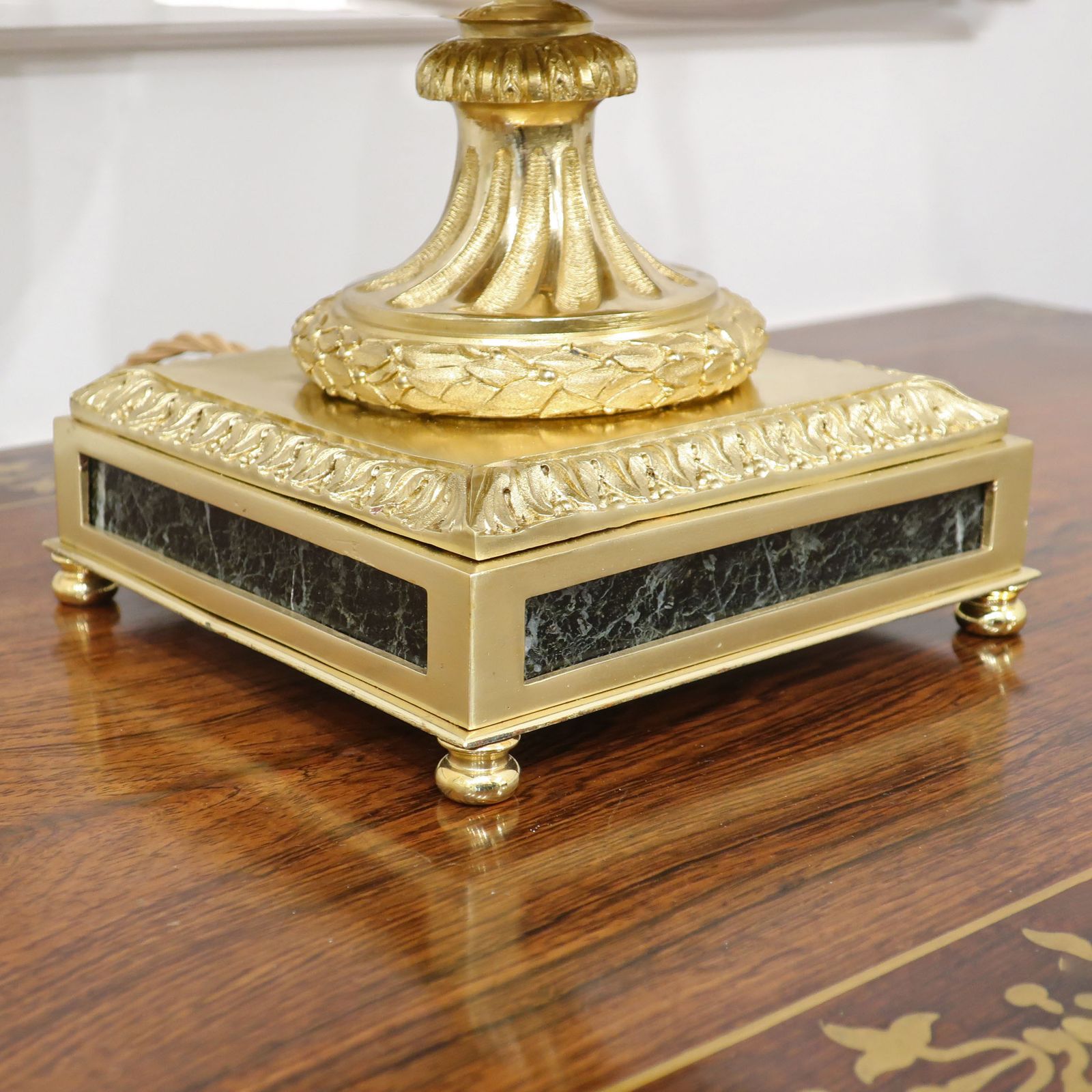 photo buy Pair Of French Louis XVI Style Marble & Gilt Bronze Table Lamps