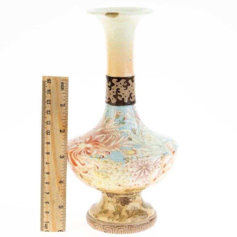 Japanese Hand Painted Satsuma Pottery Ceramic Vase Meiji photo for sale