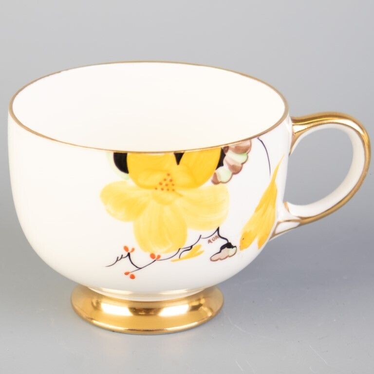 Art Deco Paragon Fine Hand Painted Gilt Porcelain Teacup
