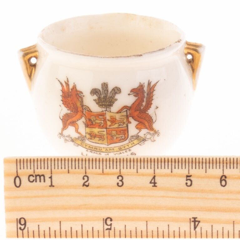 Antique Crest Ware Porcelain Arms Of Wales Vase photo for sale