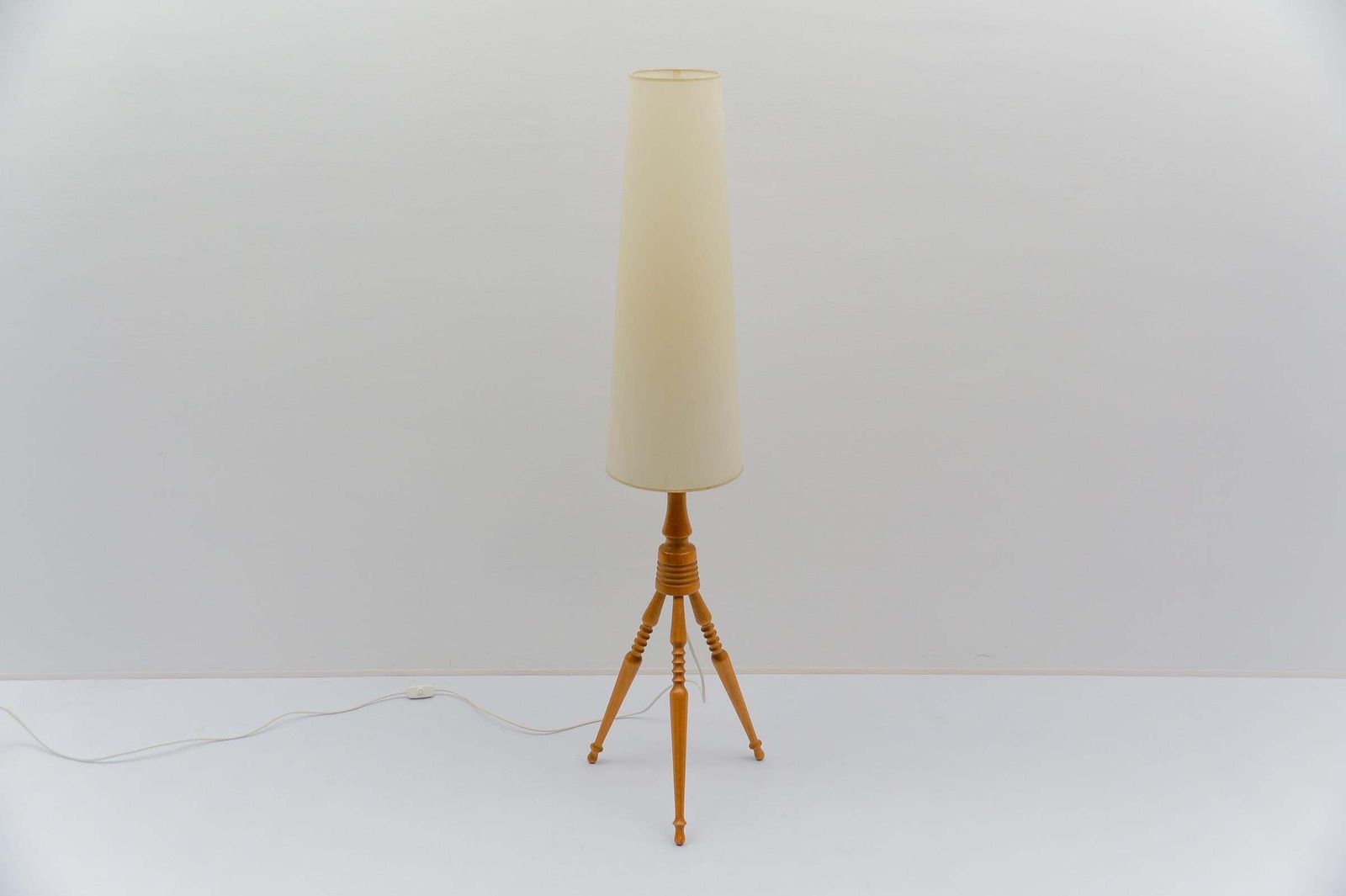 Lovely Mid Century Modern Floor Lamp In Wood, 1960s, France photo Lighting