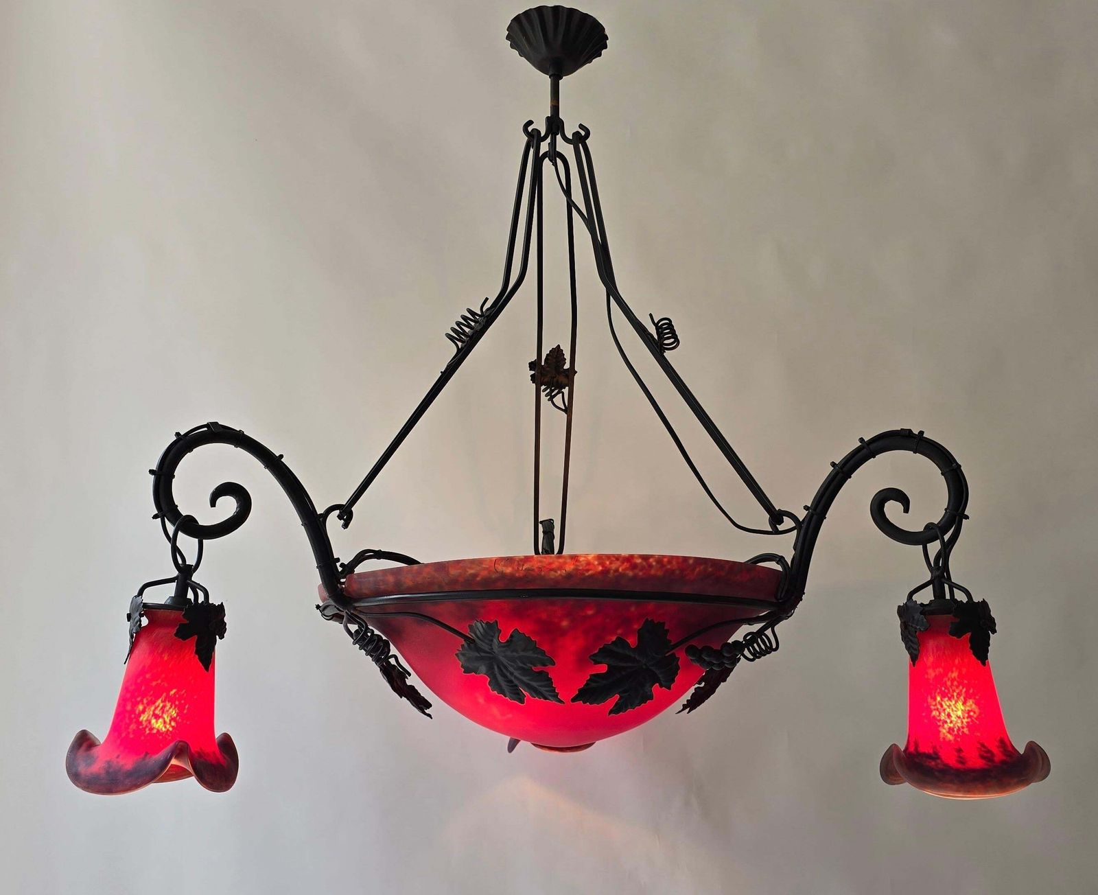 photo vinterior Art Deco Chandelier In The Style Of Müller Frères