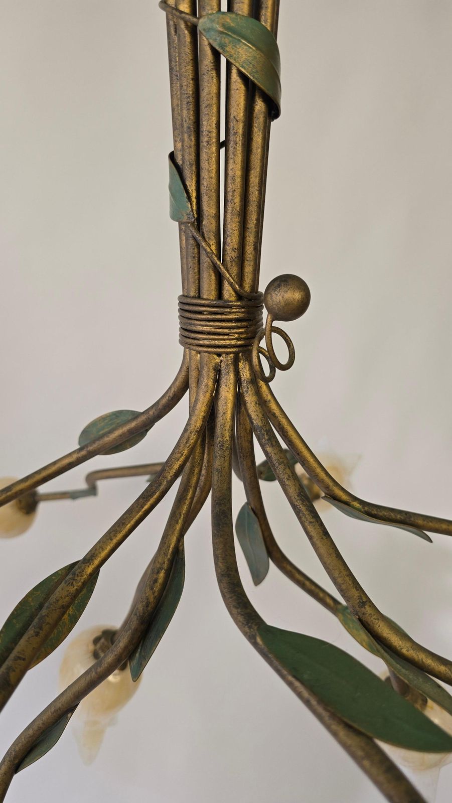 3174.0 Two  Chandelier Pendant Lamp In Florentine Style With Glass Tulips Design photo