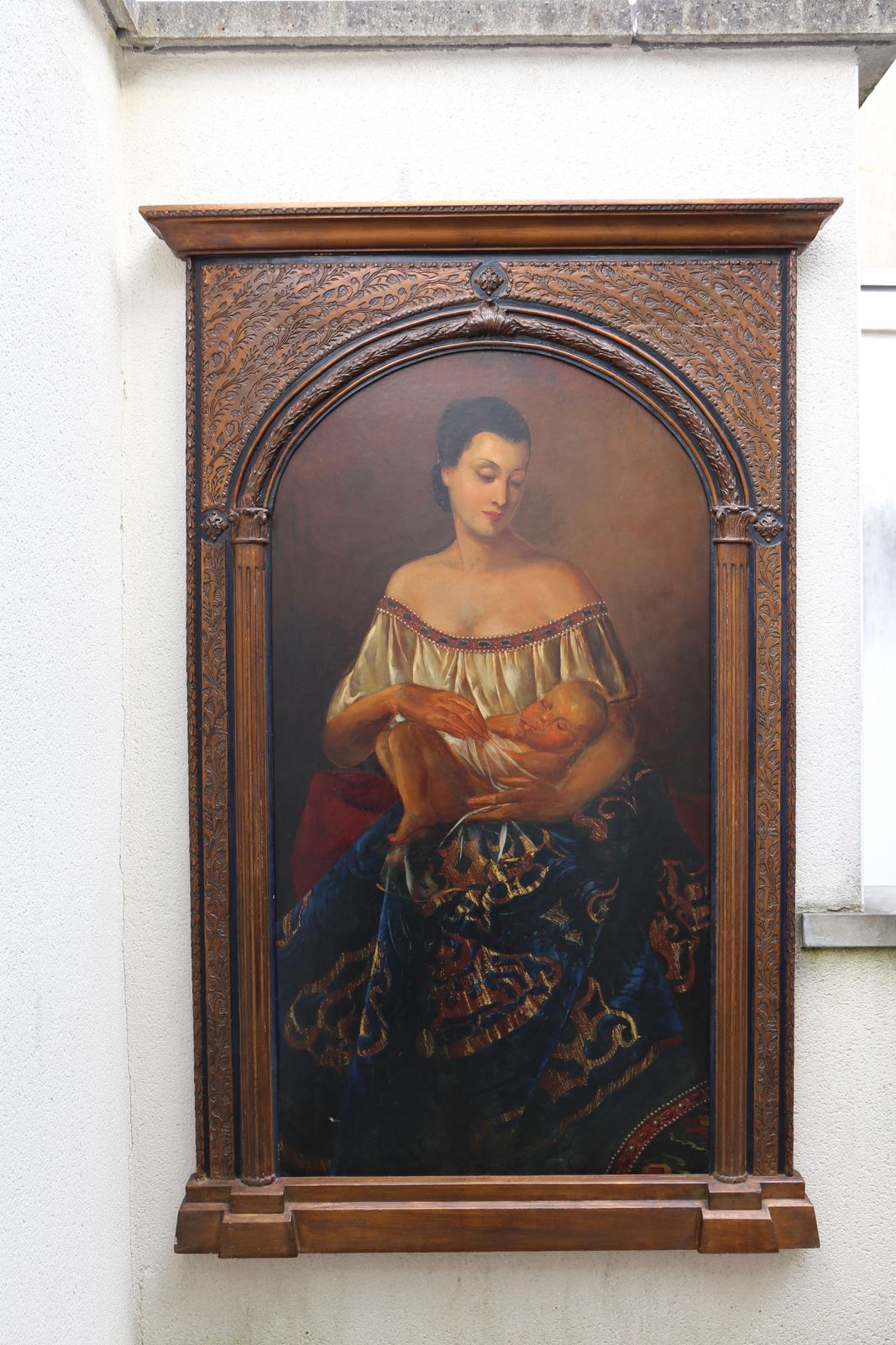 Italian Painting Of Madonna And Child photo furniture