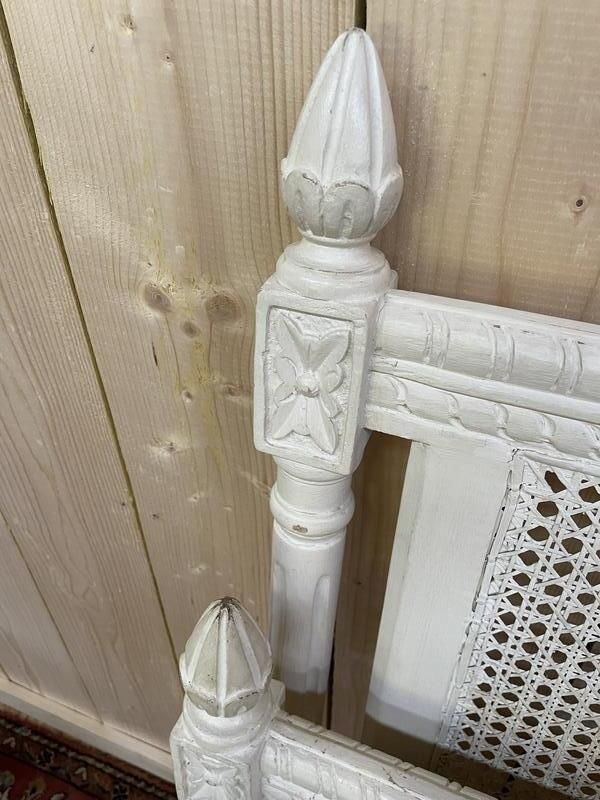 Lit En Cannage Et Peint De Style Louis XVI 200/180 Cm photo furniture