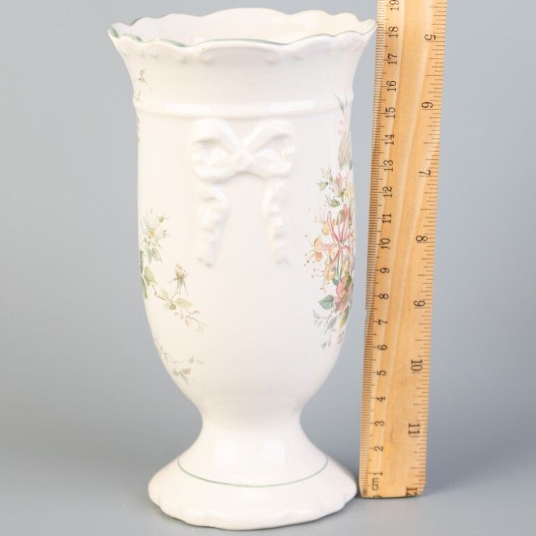 Art Nouveau Style Porcelain Ceramic Floral Vase photo for sale