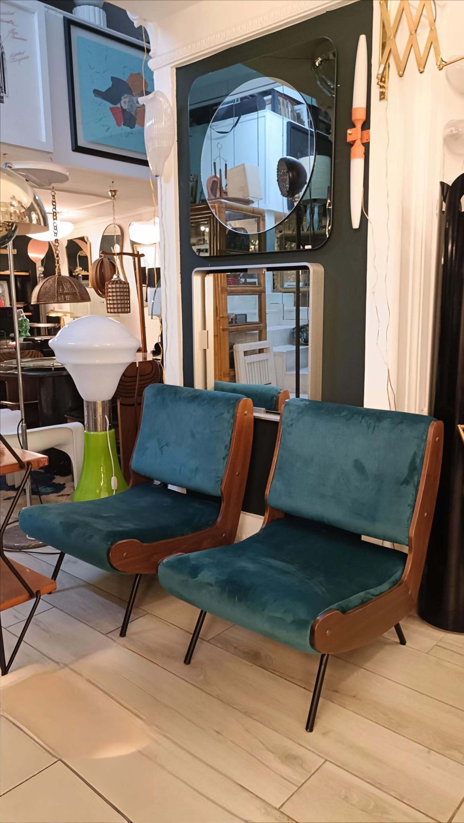 photo for sale Gianfranco Frattini Per Cassina Coppia Di Poltrone Mod.836, Italia 1960s