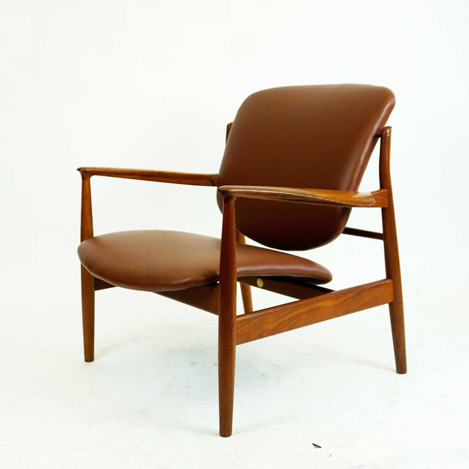 photo vinterior Danish Modern Teak And Brown Leather Loungechair By Finn Juhl For France And Son