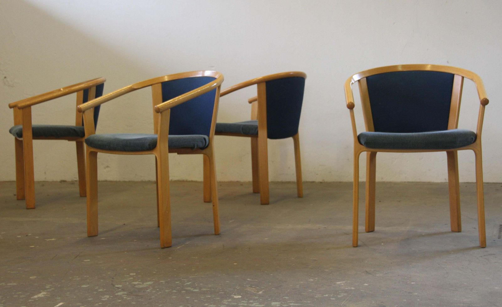 Beech Wood Dining Chairs By Rud Thygesen & Johnny Sørensen For Magnus Olesen photo vintage