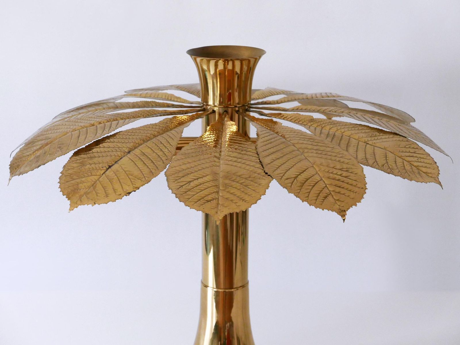 Amazing Carlo Giorgi Brass Table Lamp “Ippocastano” For Bottega Gadda 1970s photo for sale