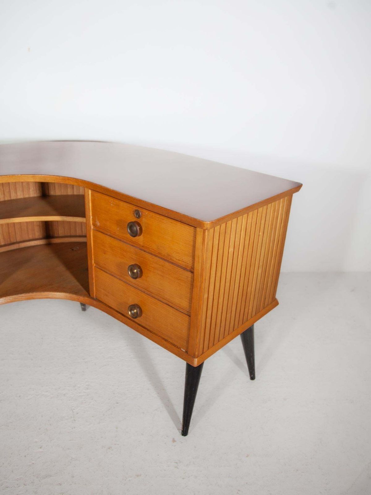Boomerang Shaped Desk, Shop Counter, 1950s By Alfred Hendrickx photo vinterior