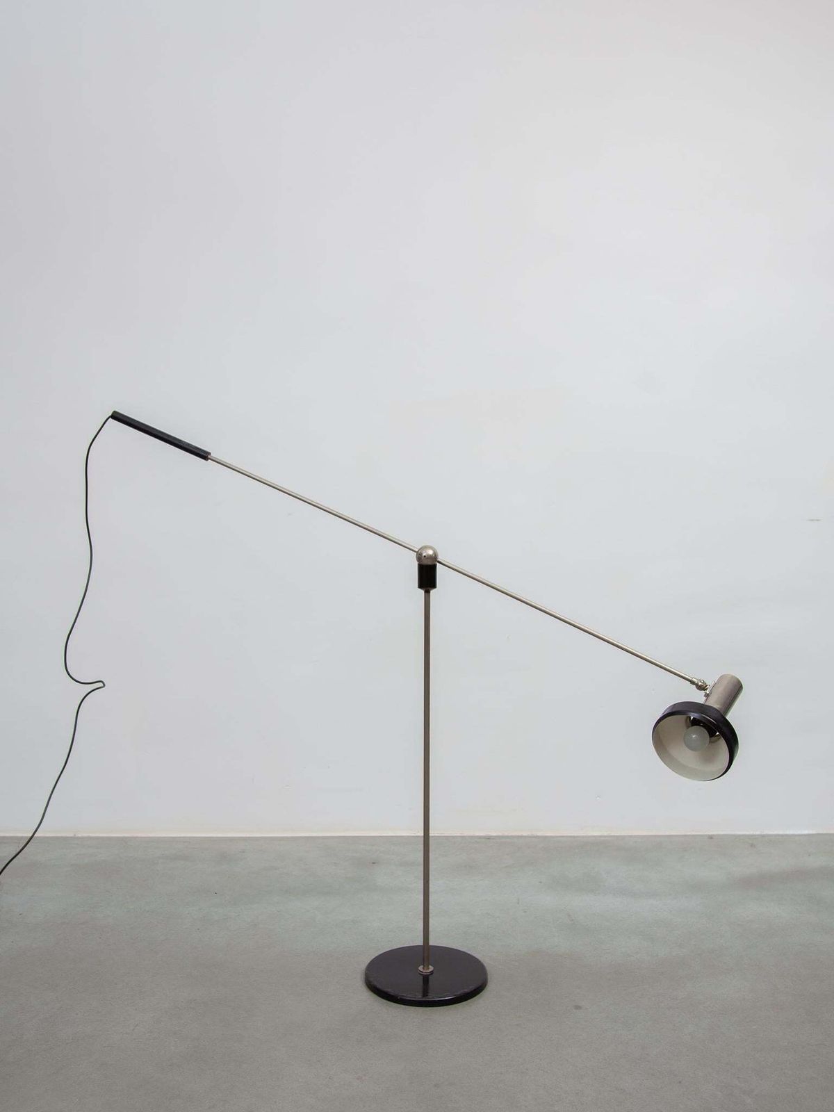 Rare "Magneto" Floor Lamp Designed By H. Fillekes For Artiforte, 1956, Holland photo vintage