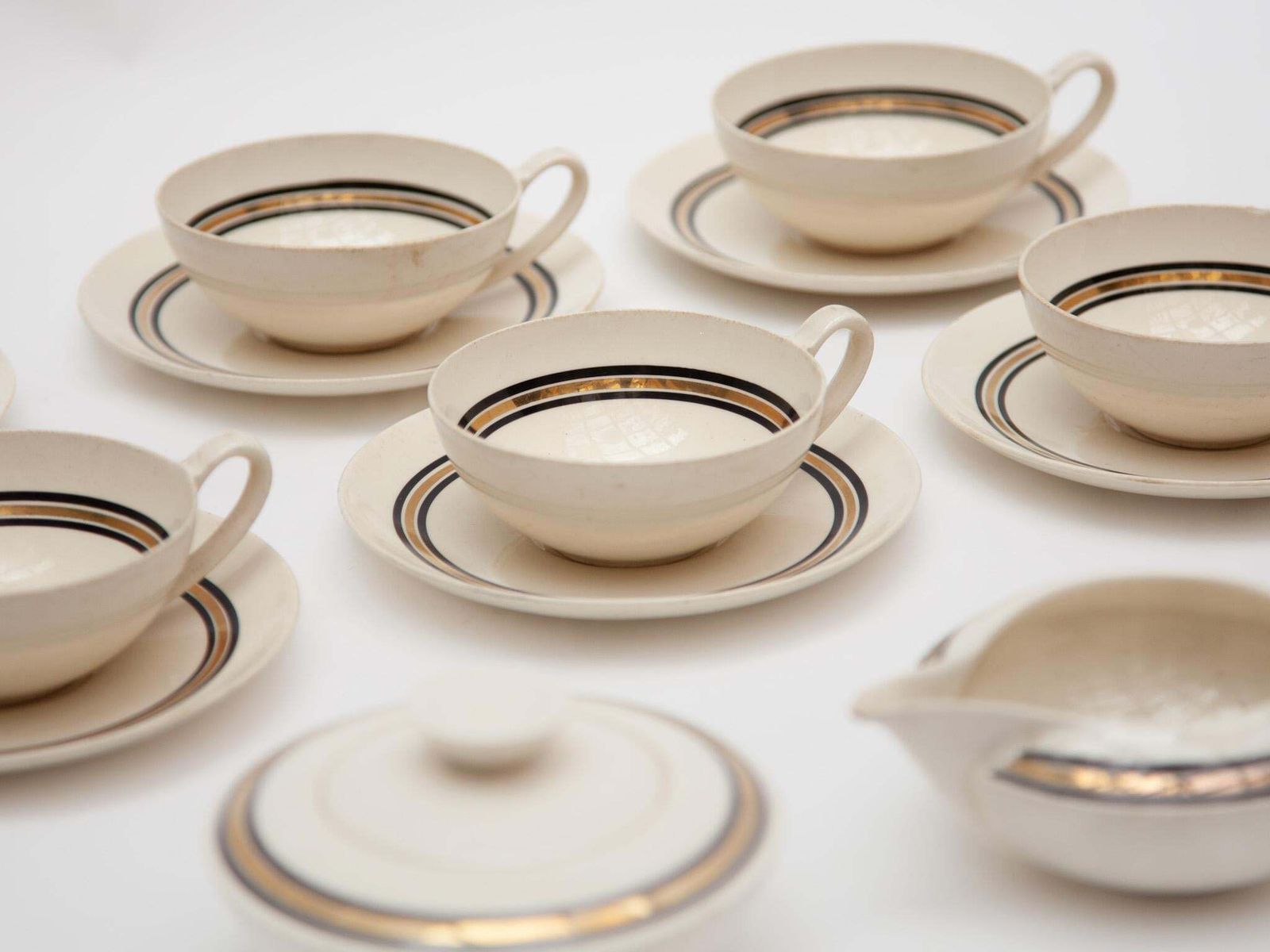 photo for sale Edmond Bellefroid Tea Set By Petrus Regout Maastricht, Bauhaus, Dutch Art Deco