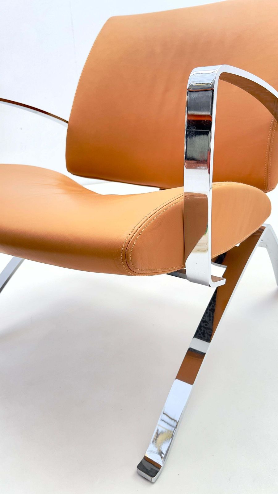 Rene Holten For Artifort   Pair Of "Dodo" Armchairs photo buy