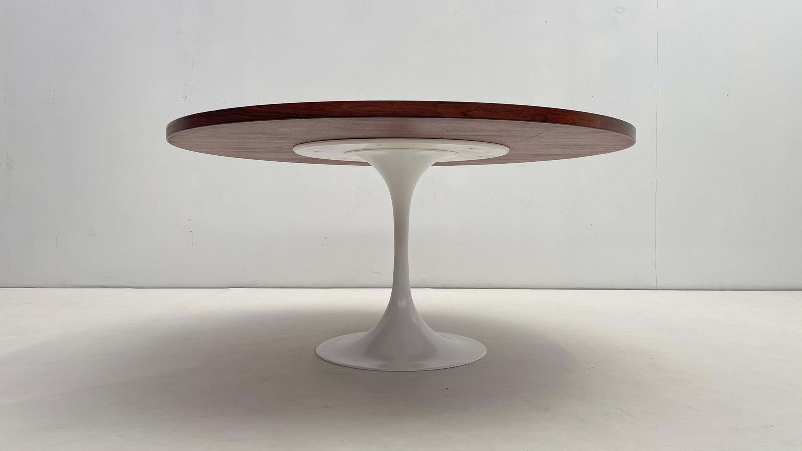 photo for sale Round One And A Half Meter Table With Tulip Base