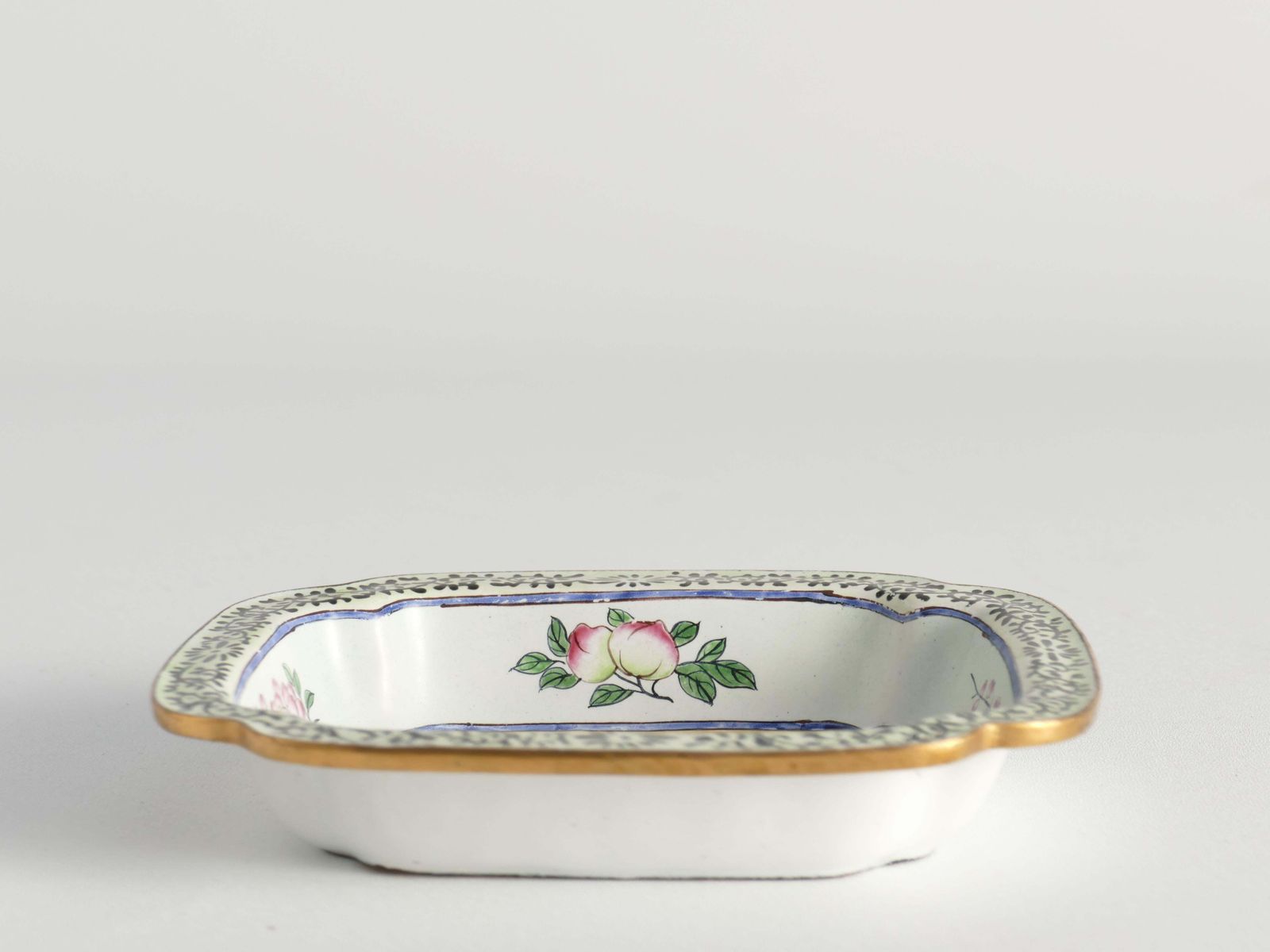 Qianlong Period Canton Enamel Square Dish With Dragon, China Late 18th Century photo Home Decor