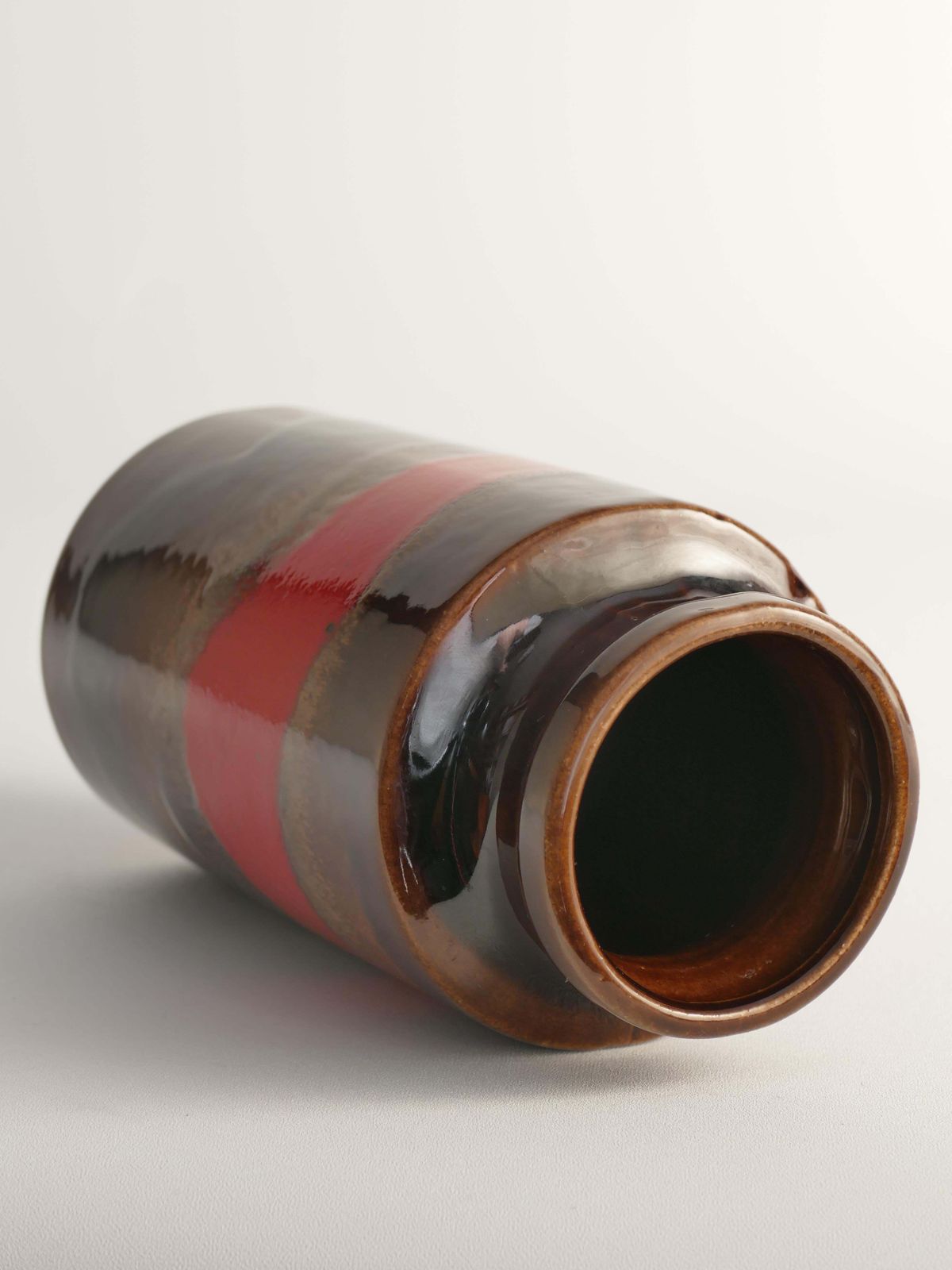photo furniture Mid Century Modern Fat Lava Red And Brown Stoneware Vase By Scheurich, W Germany