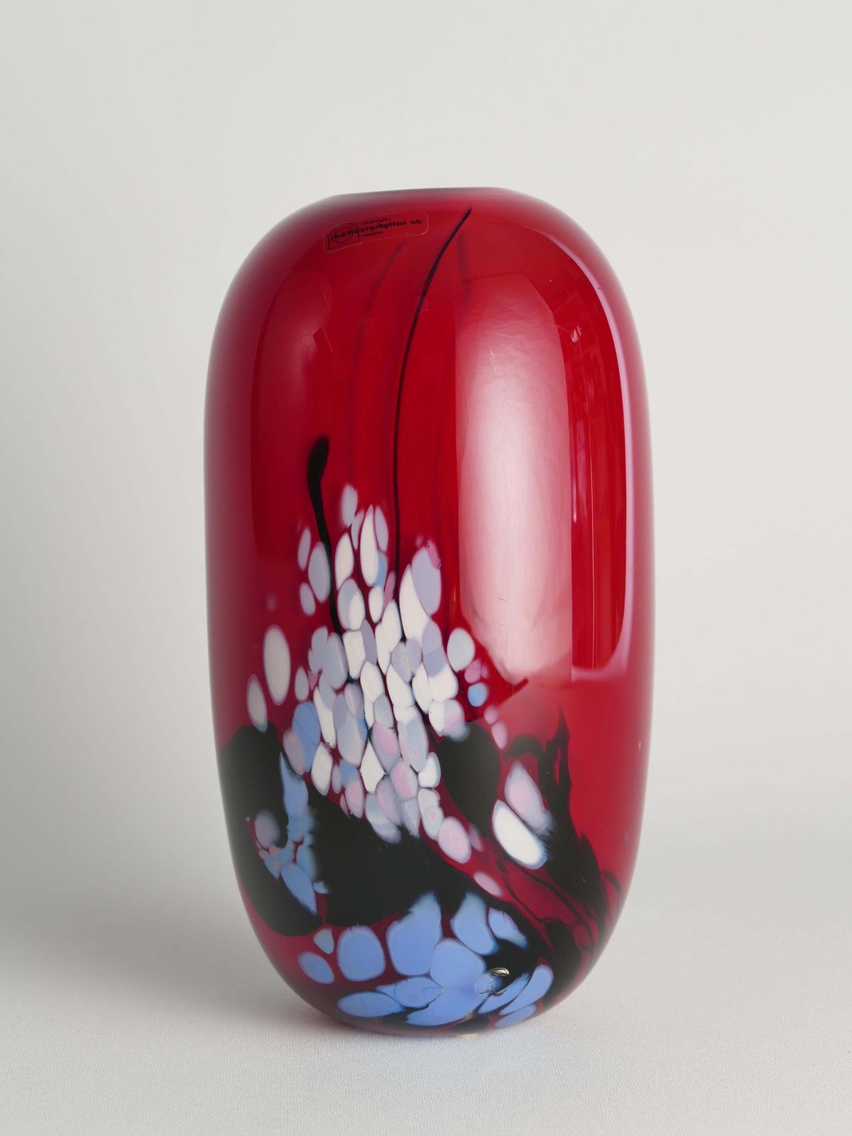 Unique Cherry Red Art Glass Vase By Mikael Axenbrant, Sweden 1990 photo vintage