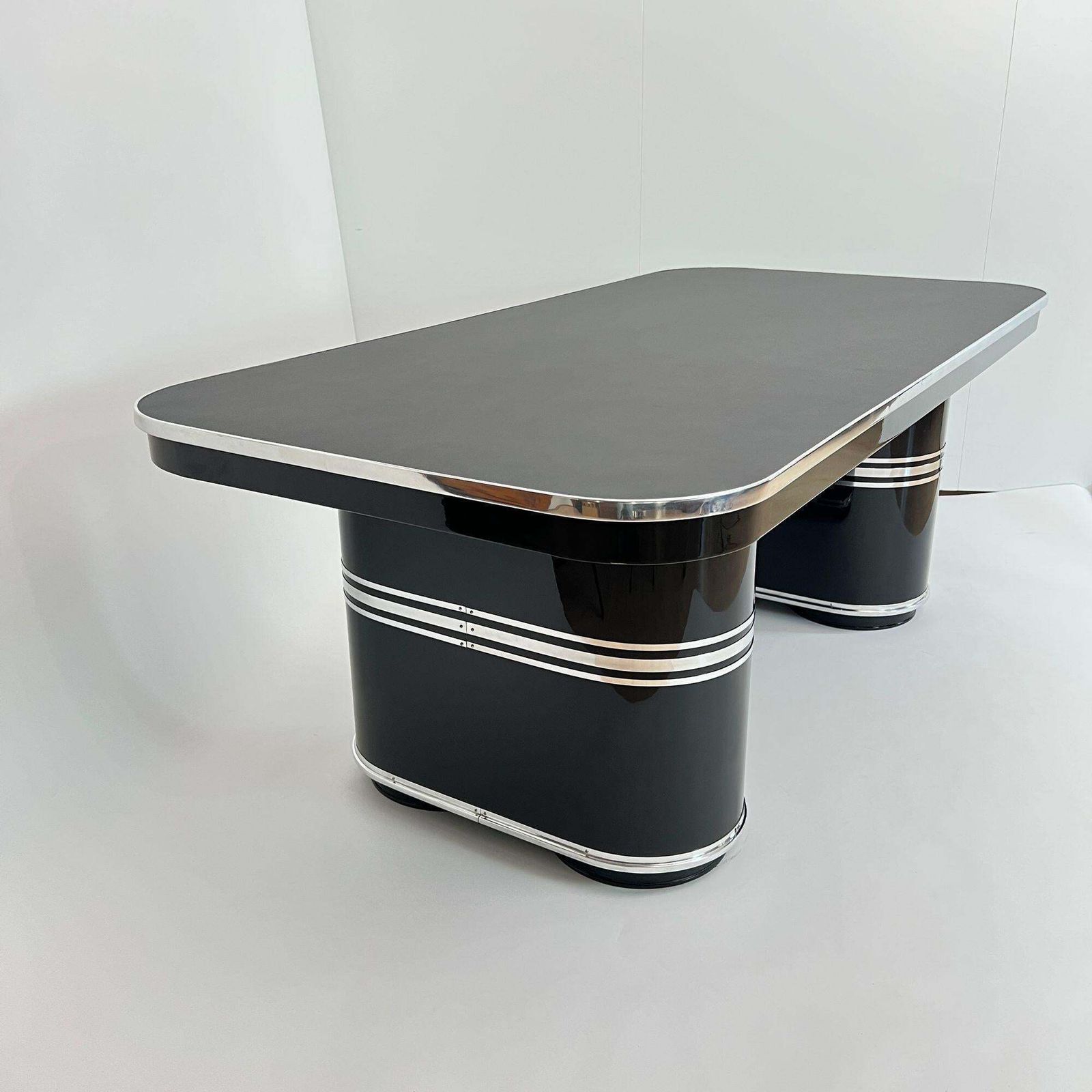 Mauser Desk ‚New York‘, Black Lacquer, Metal, Linoleum, Germany Circa 1950 photo Furniture
