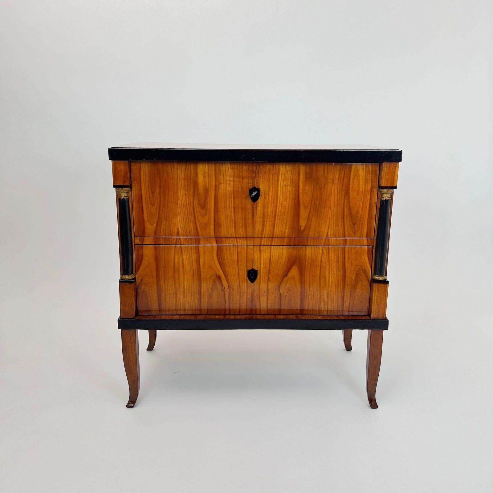 Biedermeier Commode, Cherry Wood, Ebonized, Gilded, Franconia Circa 1820 photo vinterior