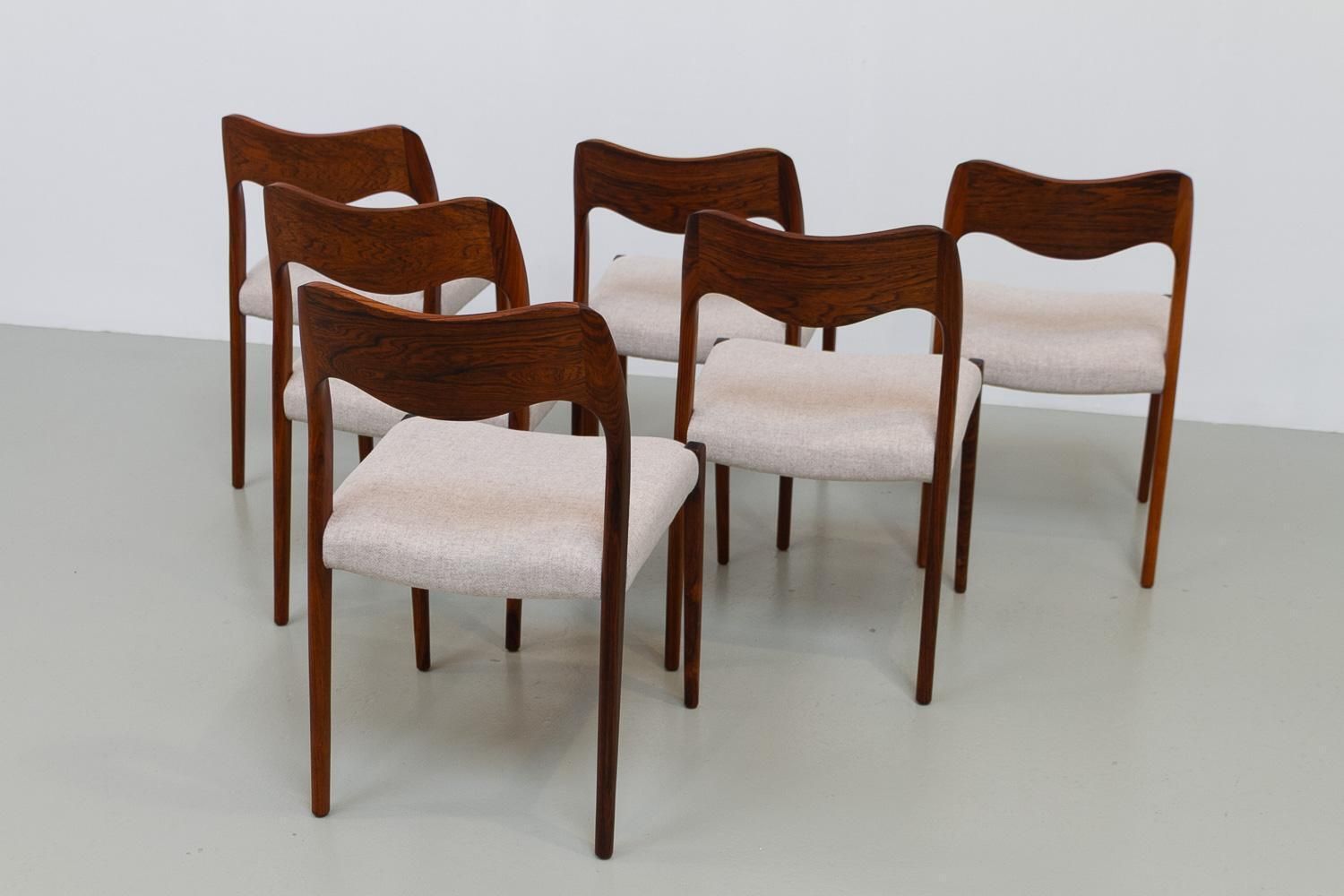Danish Rosewood Chairs Model 71 By Niels O. Møller, 1970s. Set Of 6. photo vintage