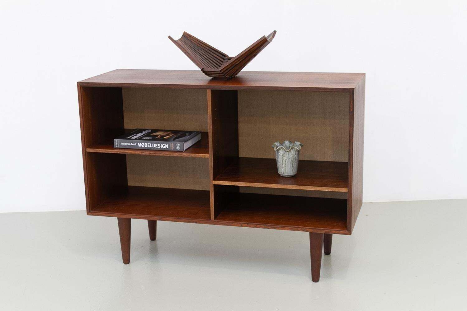 photo vintage Danish Rosewood Sideboard With Shelves By Hg Furniture, 1960s.