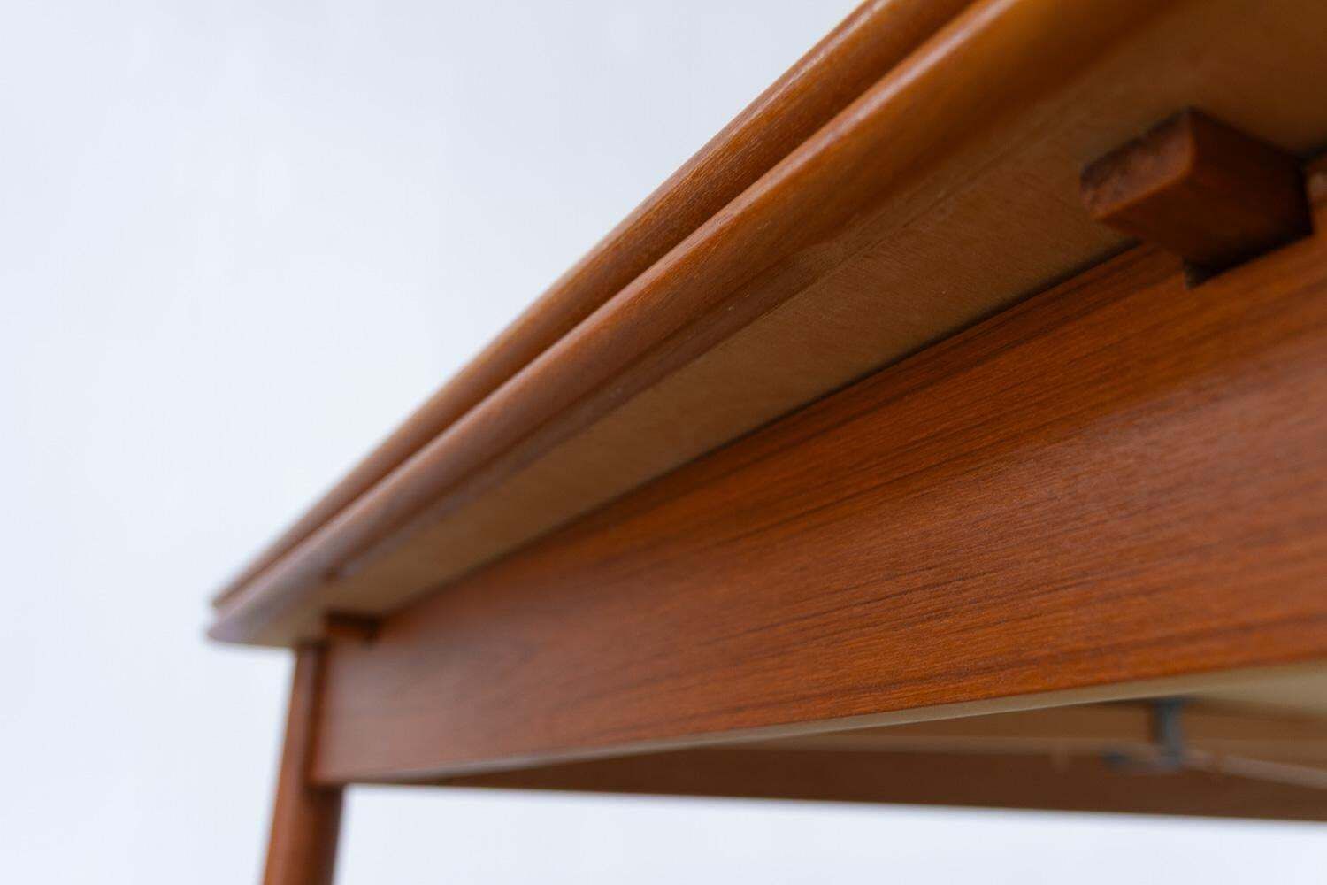 Danish Mid Century Extendable Teak Dining Table, 1960s. photo vintage