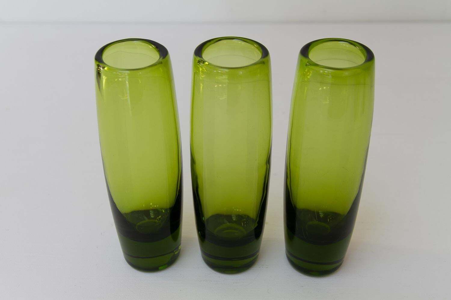 photo buy Danish Maygreen Tall And Drop Vases By Per Lütken For Holmegaard 1960s. Set Of 6