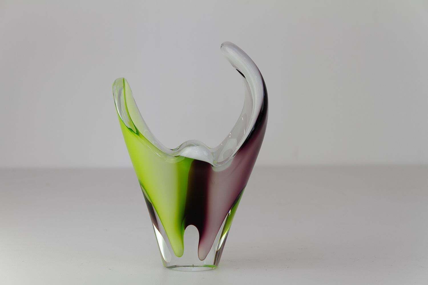 photo for sale Mid Century Coquille Glass Vase By Paul Kedelv For Flygsfors Sweden, 1950s.