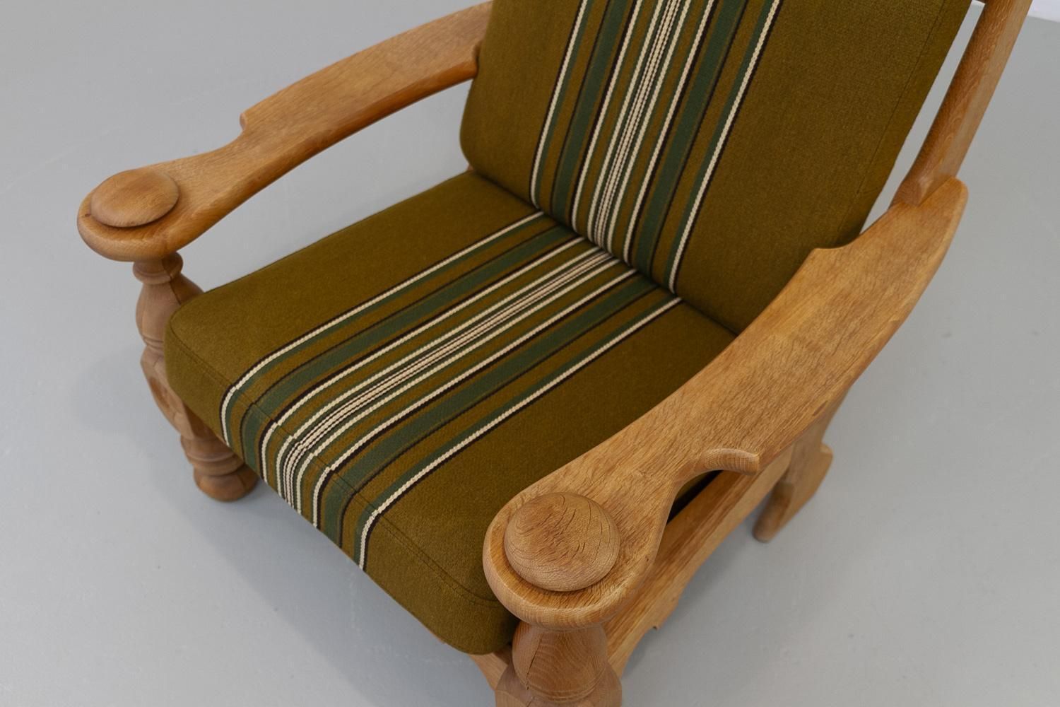photo vinterior Danish Mid Century Modern Oak High Back Lounge Chair In Kjærnulf Style, 1960s.